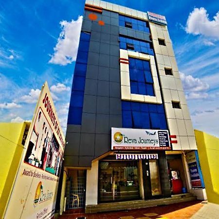 Reva Guest House Tirupati Kültér fotó